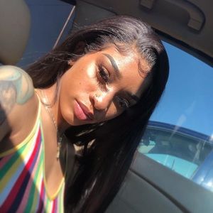 Meet your Posher, Aliesha